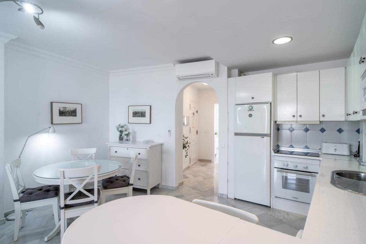 Stella Maris B Casasol Apartments Nerja Bagian luar foto