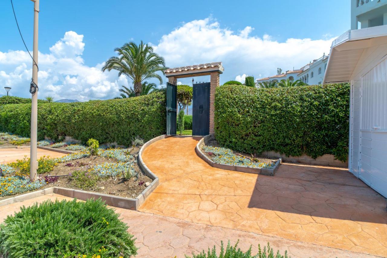 Stella Maris B Casasol Apartments Nerja Bagian luar foto